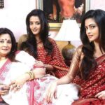 Moon-Moon-Sen-Mother-of-Riya-Sen