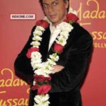 SRK-wax-statue-at-Madame-Tussauds