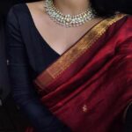 Black-full-sleeved-blouse-design