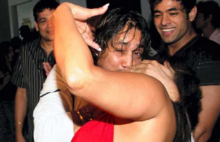 Bollywood Parties, Controversial Bollywood Parties, SRK and Aryan, Salman Khan & Shah Rukh Khan, Karan Johar's House Party