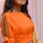 simple-blouse-designs-for-silk-sarees