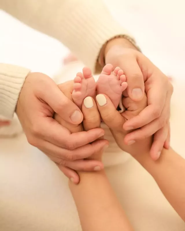 parineeti chopra newborn photo