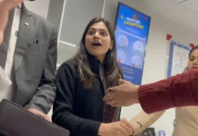 HDFC bank employee abuses customer Kanpur